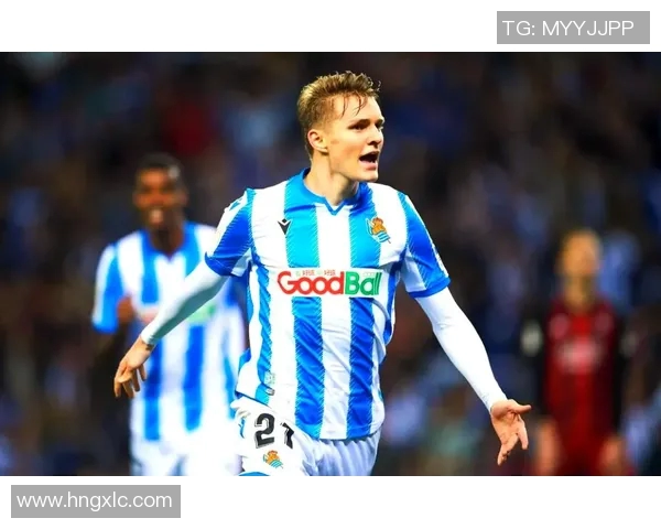 厄德高的崛起与挑战解析:从新星到足坛巨星的成长之路